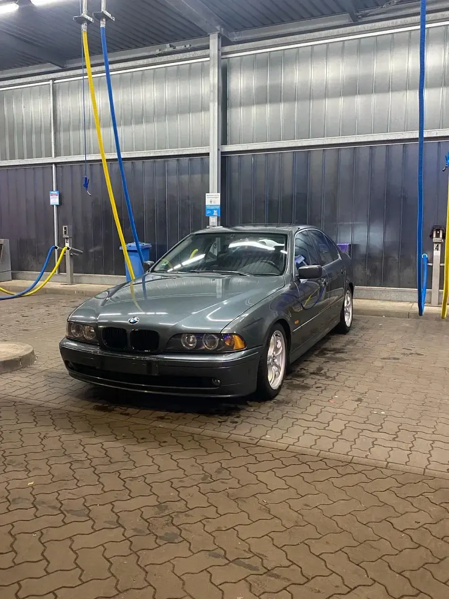 Gebraucht BMW 520 170 PS (125 kW) 2003 Grau Limousine