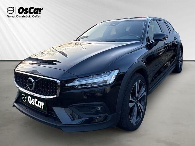 Gebraucht Volvo V60 CC Plus 197 PS (144 kW) 2022 Schwarz Kombi