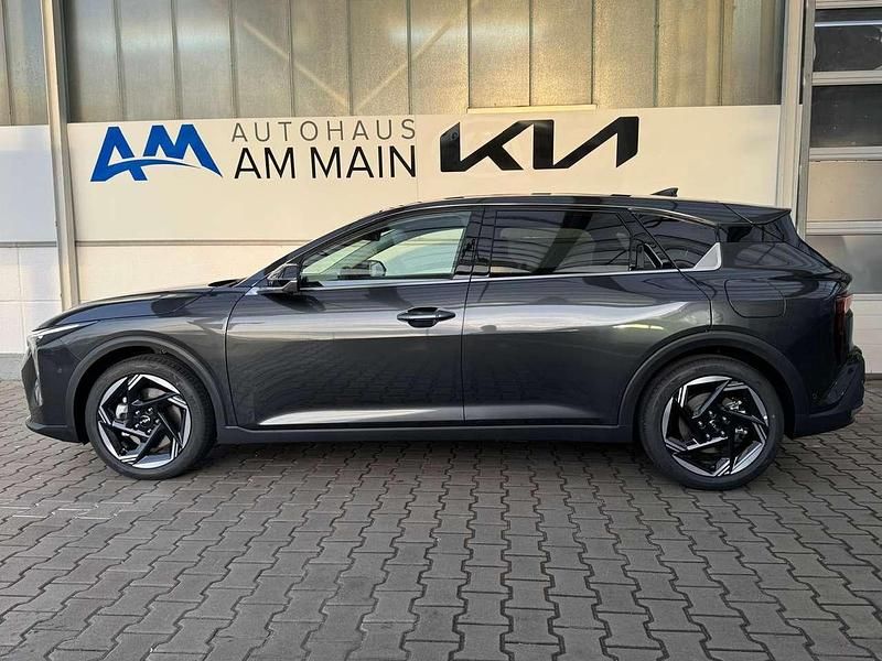 Neu Kia K4 Spirit 150 PS (110 kW) 2026 Interstellargrau Limousine
