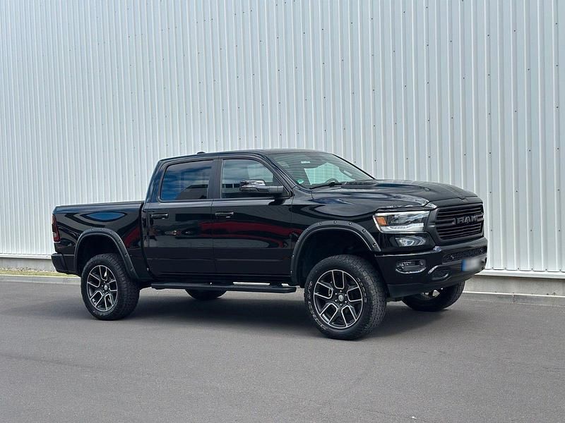 Second-hand Dodge Ram 401 CP (294 kW) 2018 Negru Pickup