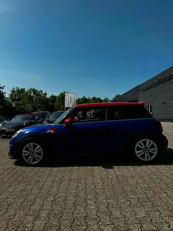 Gebraucht Mini John Cooper Works 231 PS (169 kW) 2019 Blau Kleinwagen