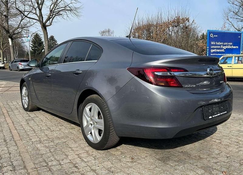 Gebraucht Opel Insignia Edition 170 PS (125 kW) 2017 Karbon silber/shiny grey (m2) Limousine