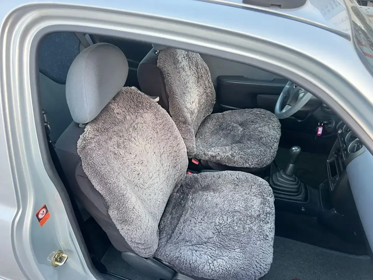 Gebraucht Nissan Micra 60 PS (44 kW) 2002 Silber Kleinwagen