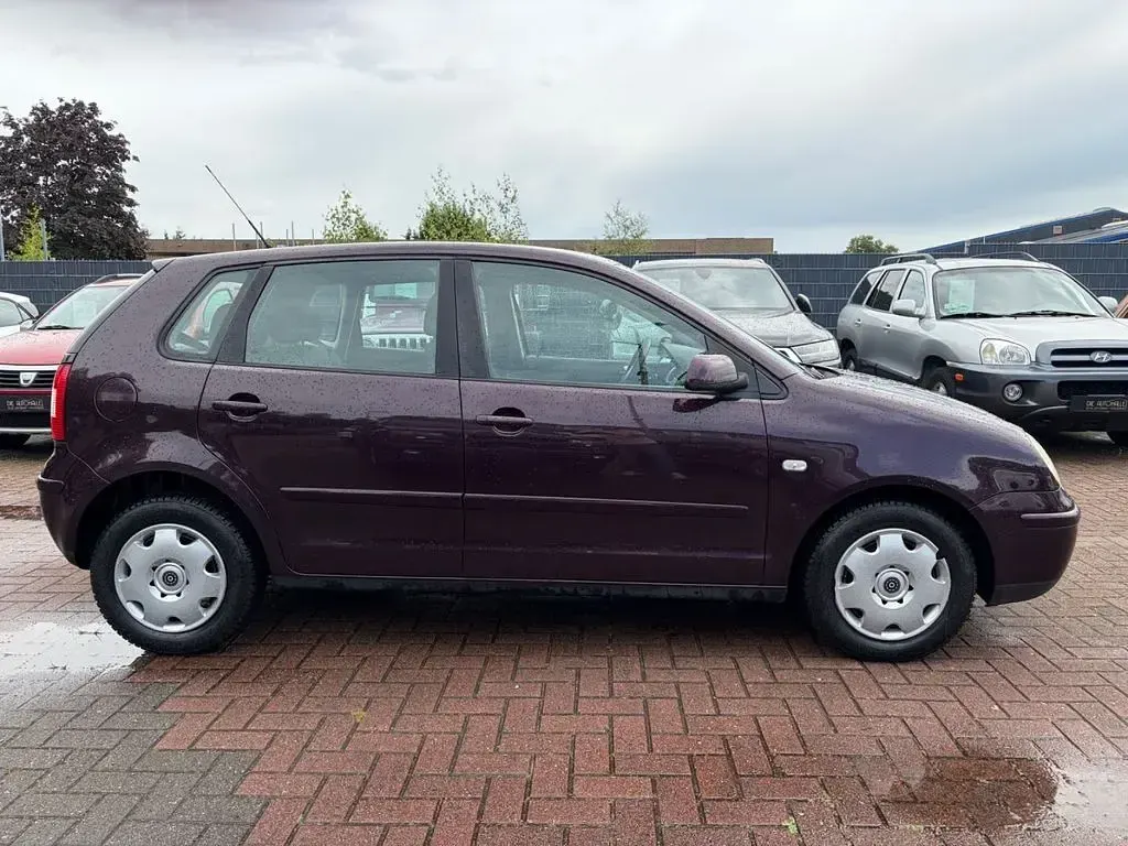 Gebraucht VW Polo Comfortline 64 PS (47 kW) 2003 Violet Limousine
