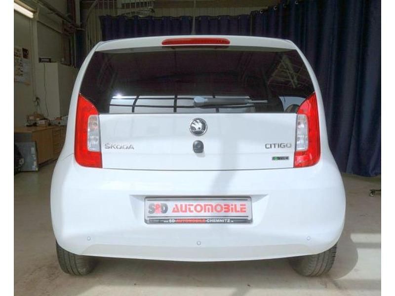 Gebraucht Skoda Citigo Ambition 68 PS (50 kW) 2015 Weiß Kleinwagen