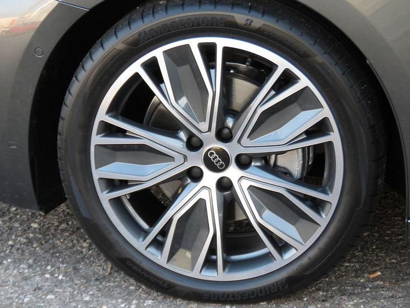 Gebraucht Audi A5 S-Line 204 PS (150 kW) 2025 Grau Kombi