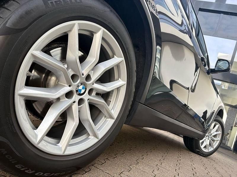 Gebraucht BMW X5 Sport Line 231 PS (169 kW) 2022 Saphirschwarz SUV