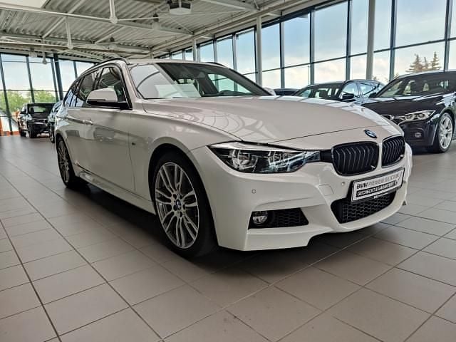 Weiss Gebraucht 2018 BMW 340 M Sport Kombi | 37.990 € (Etwas zu teuer) - Bild 1/4