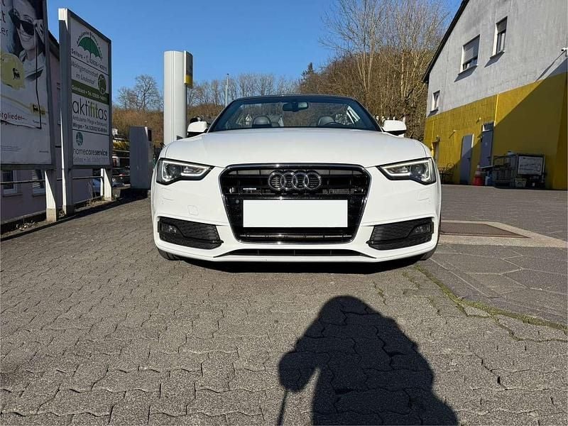 Gebraucht Audi A5 Cabriolet 245 PS (180 kW) 2012 Ibisweiß Cabrio