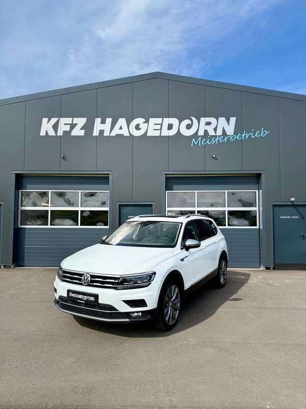 Pure white Gebraucht 2018 VW Tiguan Highline SUV | 23.990 € (Etwas zu teuer) - Bild 1/4