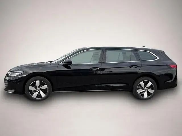 Neu VW Passat Business 150 PS (110 kW) 2025 Manufacturer Kombi