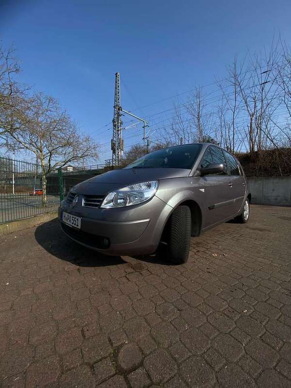 Gebraucht 2005 Renault Scénic II Authentique Van / Kleinbus | 2.000 € (Etwas zu teuer) - Bild 1/4