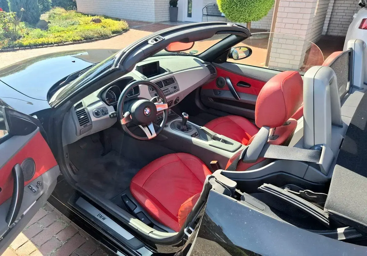 Gebraucht BMW Z4 M Sport 231 PS (169 kW) 2003 Schwarz Cabrio