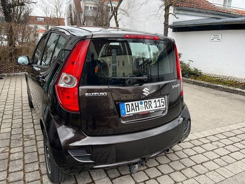 Gebraucht Suzuki Splash Club 94 PS (69 kW) 2012 Braun Kleinwagen