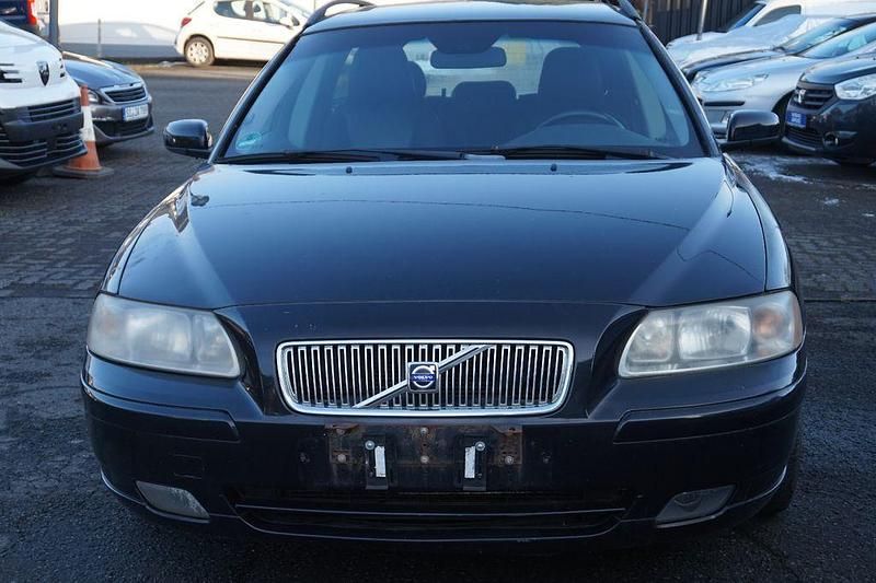 Gebraucht Volvo V70 Momentum 140 PS (102 kW) 2005 Schwarz Kombi