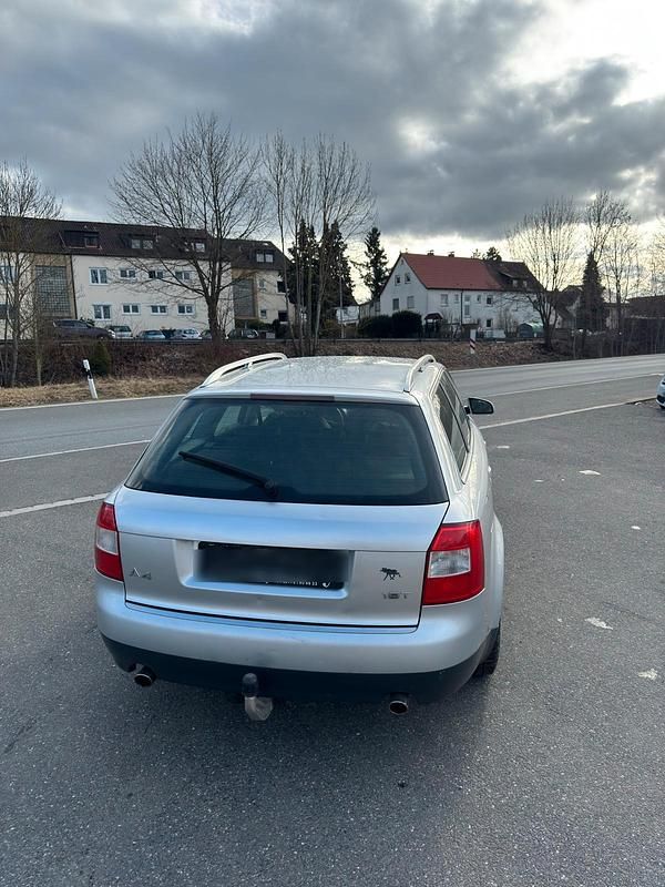 Gebraucht Audi A4 S-Line 163 PS (119 kW) 2003 Grau Kombi