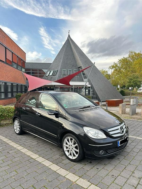Schwarz Gebraucht 2005 Mercedes B200 Van / Kleinbus | 2.999 € (Superpreis) - Bild 1/4