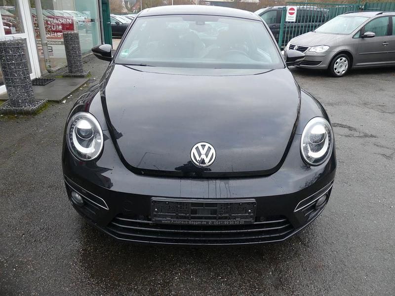 Gebraucht VW Beetle Design 150 PS (110 kW) 2016 Schwarz Kleinwagen