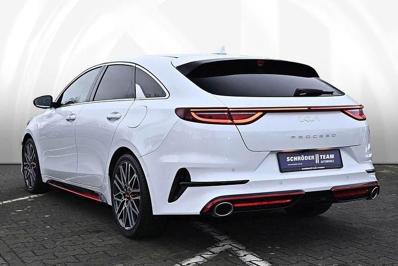 Gebraucht Kia ProCeed GT GT 204 PS (150 kW) 2024 Weiß Kleinwagen
