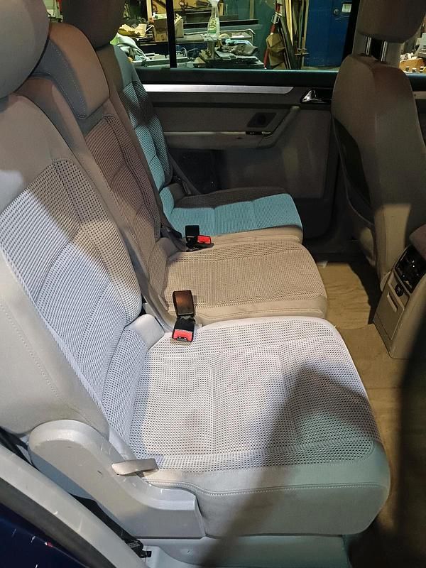 Używany VW Touran 2003 Niebieski Minivan