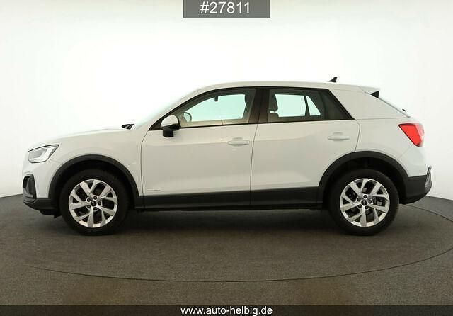 Gebraucht Audi Q2 150 PS (110 kW) 2022 Gletscherweiß metallic SUV
