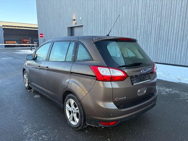Gebraucht Ford Grand C-Max 120 PS (88 kW) 2015 Braun Van / Kleinbus