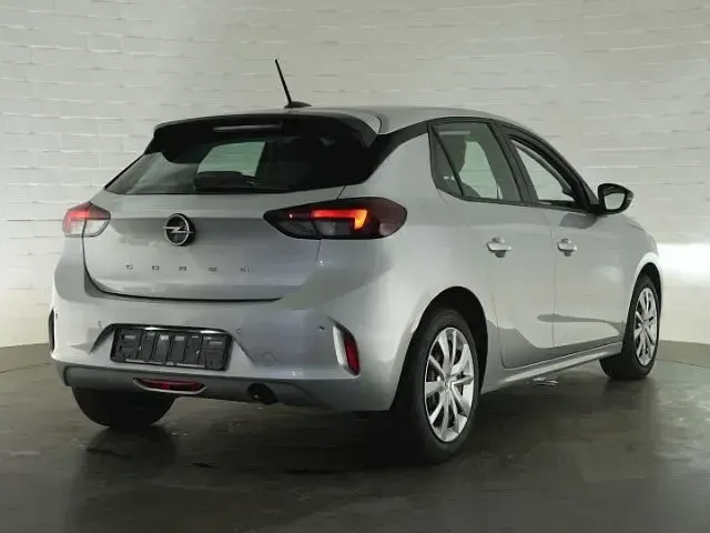 Gebraucht Opel Corsa 101 PS (74 kW) 2024 Silber Kleinwagen