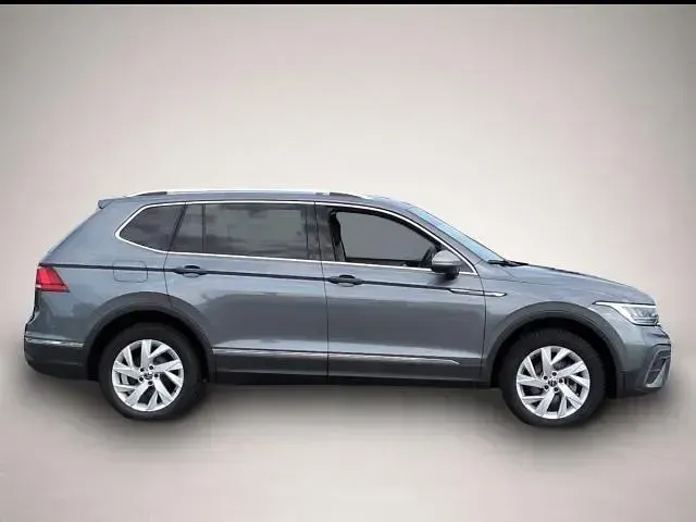 Gebraucht VW Tiguan Allspace Life 150 PS (110 kW) 2024 Manufacturer SUV