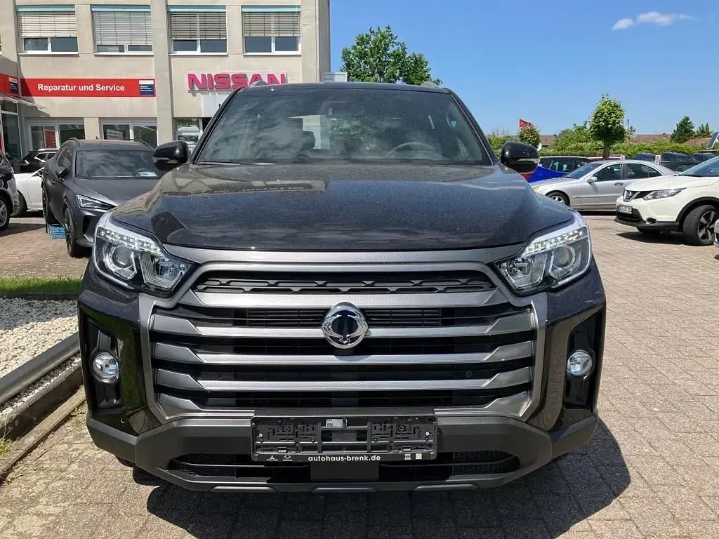 Gebraucht SsangYong Musso Quartz 203 PS (149 kW) 2023 Schwarz Pickup