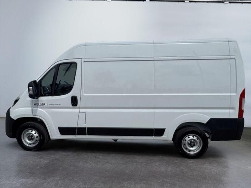 Neu Toyota Proace 140 PS (102 kW) 2025 Weiss Van / Kleinbus