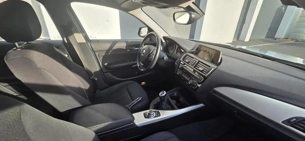 Używany BMW 116 116 KM (85 kW) 2016 Srebrny Hatchback