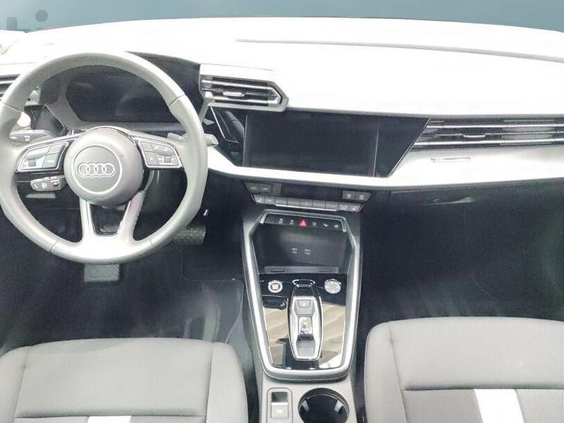 Gebraucht Audi A3 150 PS (110 kW) 2025 Schwarz Limousine