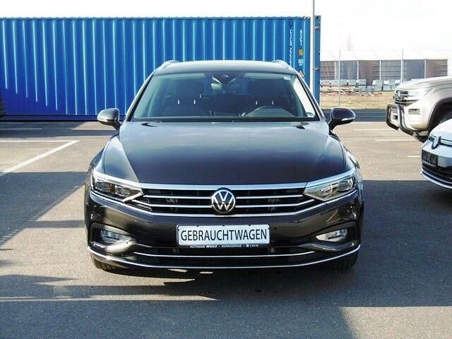 Usata VW Passat Elegance 200 CV (147 kW) 2021 Grigio Station wagon