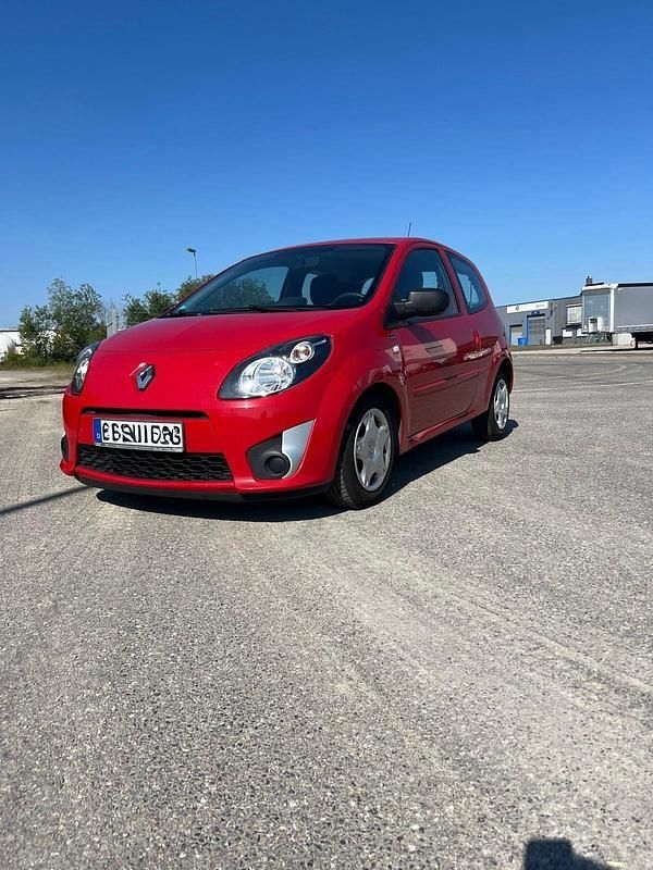 Rot Gebraucht 2011 Renault Twingo Kleinwagen | 2.350 € - Bild 1/4