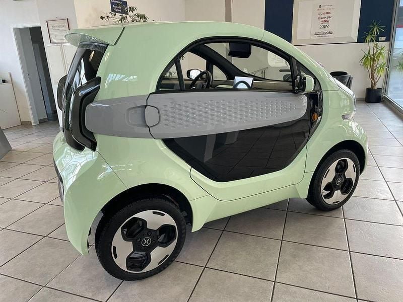 Neu XEV Yoyo 14 kW (20 PS) 2025 Grün Kleinwagen