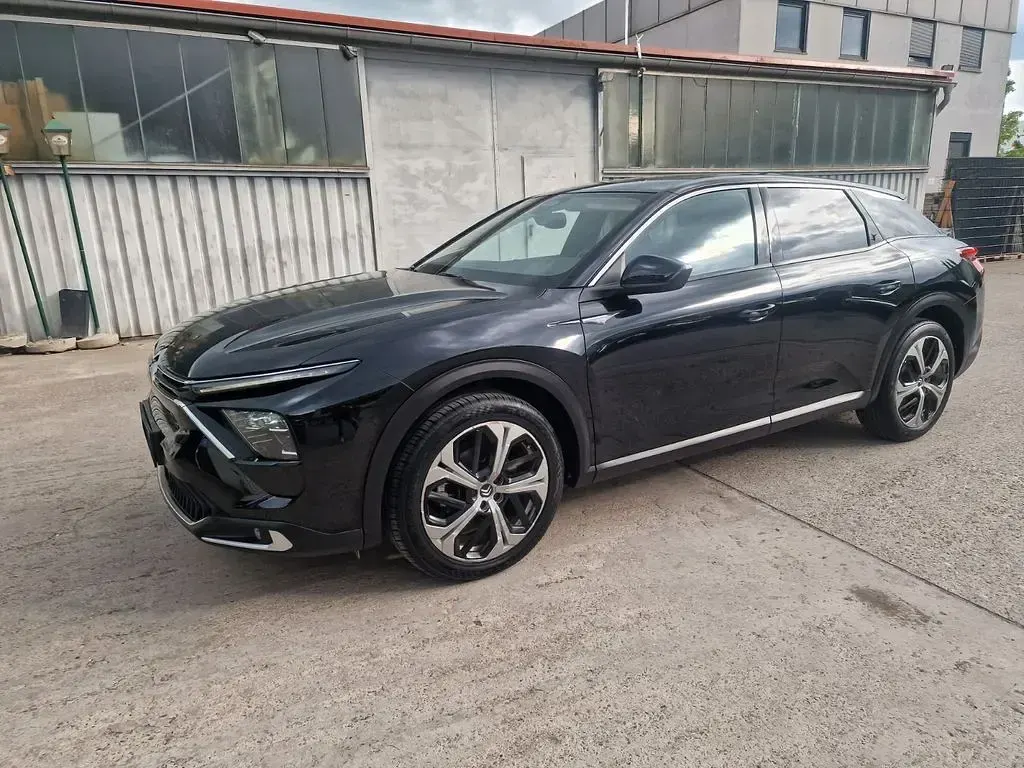 Gebraucht Citroën C5 X Feel 131 PS (96 kW) 2023 Schwarz Kombi