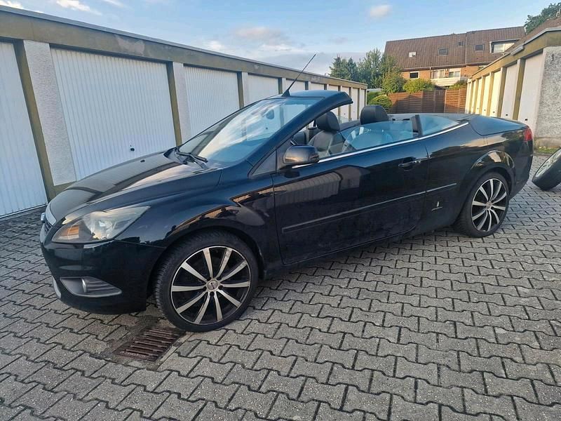 Schwarz Gebraucht 2008 Ford Focus Cabriolet Cabrio | 900 € (Superpreis) - Bild 1/4