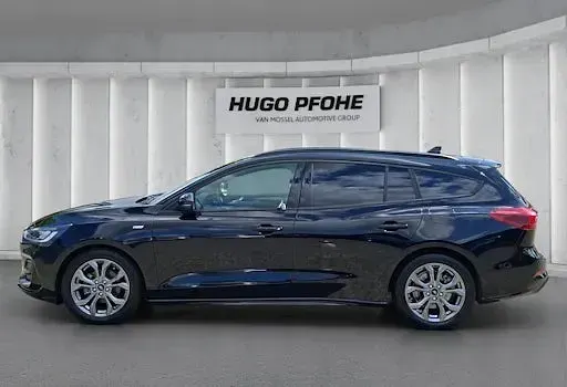 Gebraucht Ford Focus ST-Line X 125 PS (91 kW) 2023 Schwarz Kombi