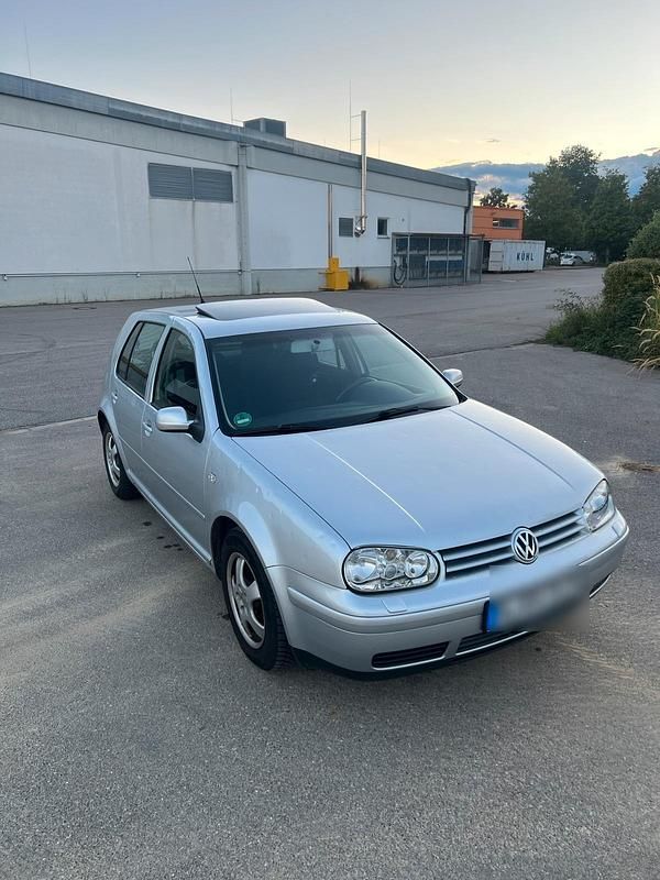 Silber Gebraucht 2002 VW Golf IV Limousine | 1.590 € (Teuer) - Bild 1/4
