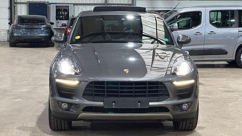 Gebraucht Porsche Macan S 258 PS (189 kW) 2015 Grau SUV