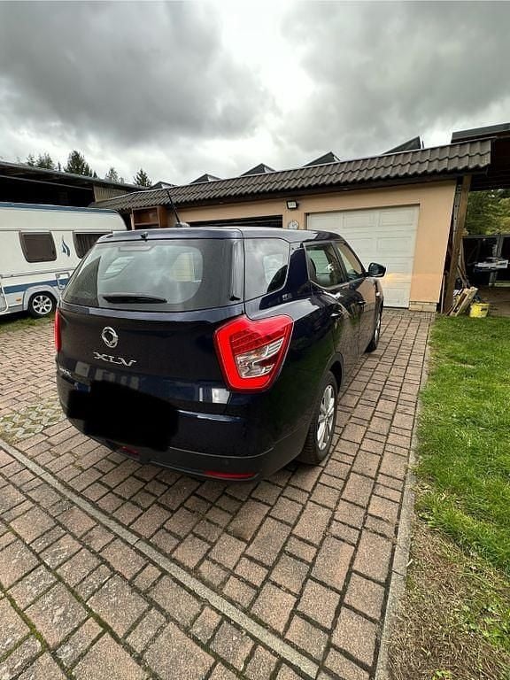 Gebraucht Ssangyong (KGM) XLV Quartz 116 PS (85 kW) 2017 Schwarz SUV