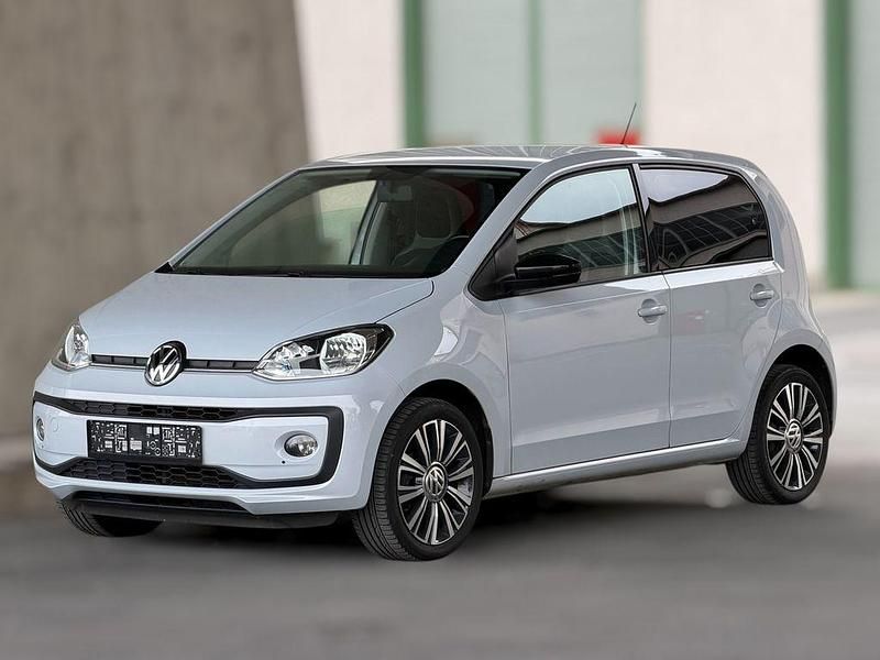 Usado VW up! high up! 75 CV (55 kW) 2018 Plateado Utilitario