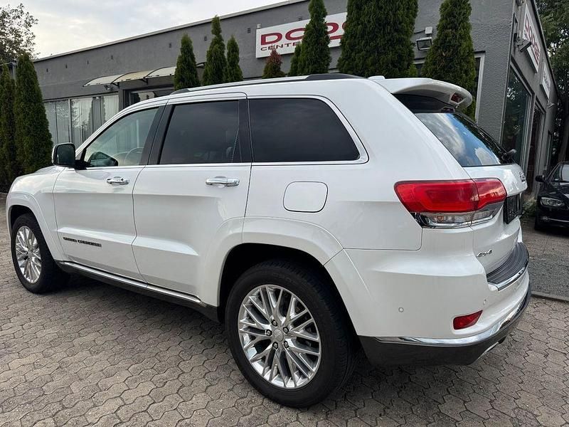 Weiß Gebraucht 2017 Jeep Grand Cherokee Summit SUV | 26.499 € (Fairer Preis) - Bild 1/4