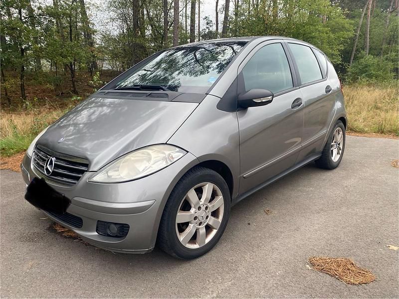 Grau Gebraucht 2008 Mercedes A180 Limousine | 899 € (Superpreis) - Bild 1/4