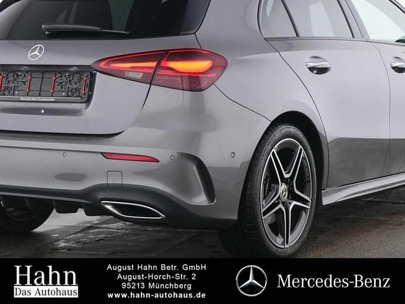 Gebraucht Mercedes A200 AMG 163 PS (119 kW) 2024 Lack mountaingrau Limousine