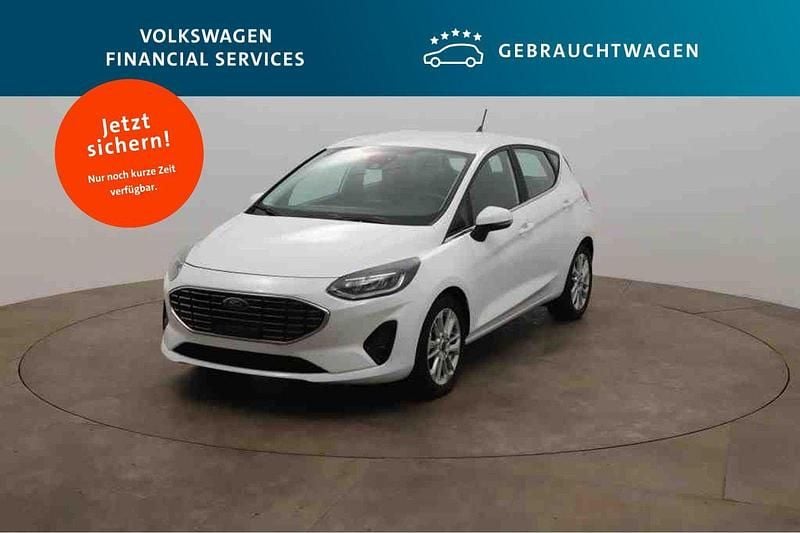 Gebraucht Ford Fiesta Titanium 125 PS (91 kW) 2022 Weiß Limousine