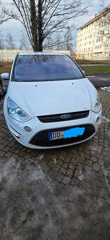 Weiß Gebraucht 2012 Ford S-MAX Titanium S Van / Kleinbus | 6.700 € (Fairer Preis) - Bild 1/4