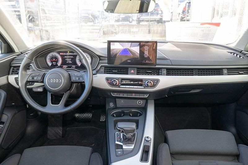 Gebraucht Audi A4 Advanced Plus 204 PS (150 kW) 2022 Brillantschwarz Kombi