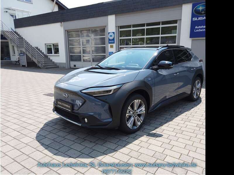 Gebraucht Subaru Solterra Platinum 160 kW (218 PS) 2025 Harbor mist gray pearl black SUV