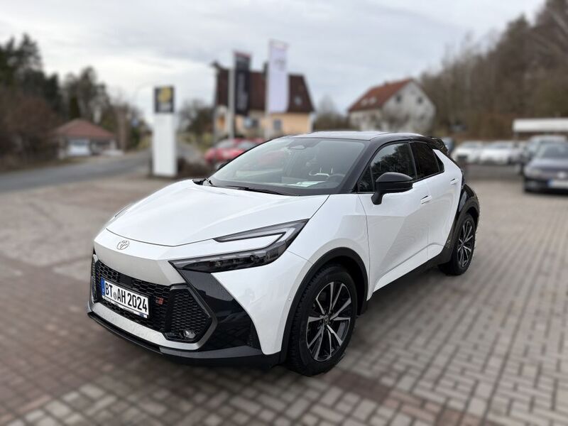 Weiß Gebraucht 2023 Toyota C-HR Sport SUV | 42.280 € (Teuer) - Bild 1/4